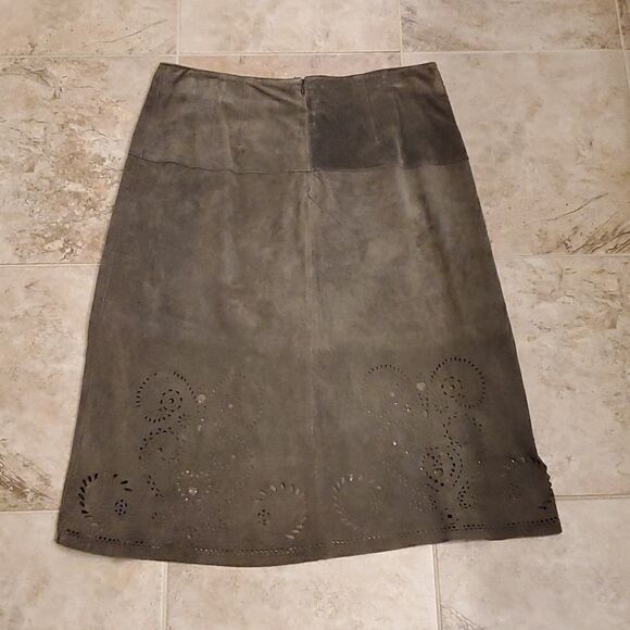 Siena Studio laser cut leather pencil skirt - Picture 8 of 9